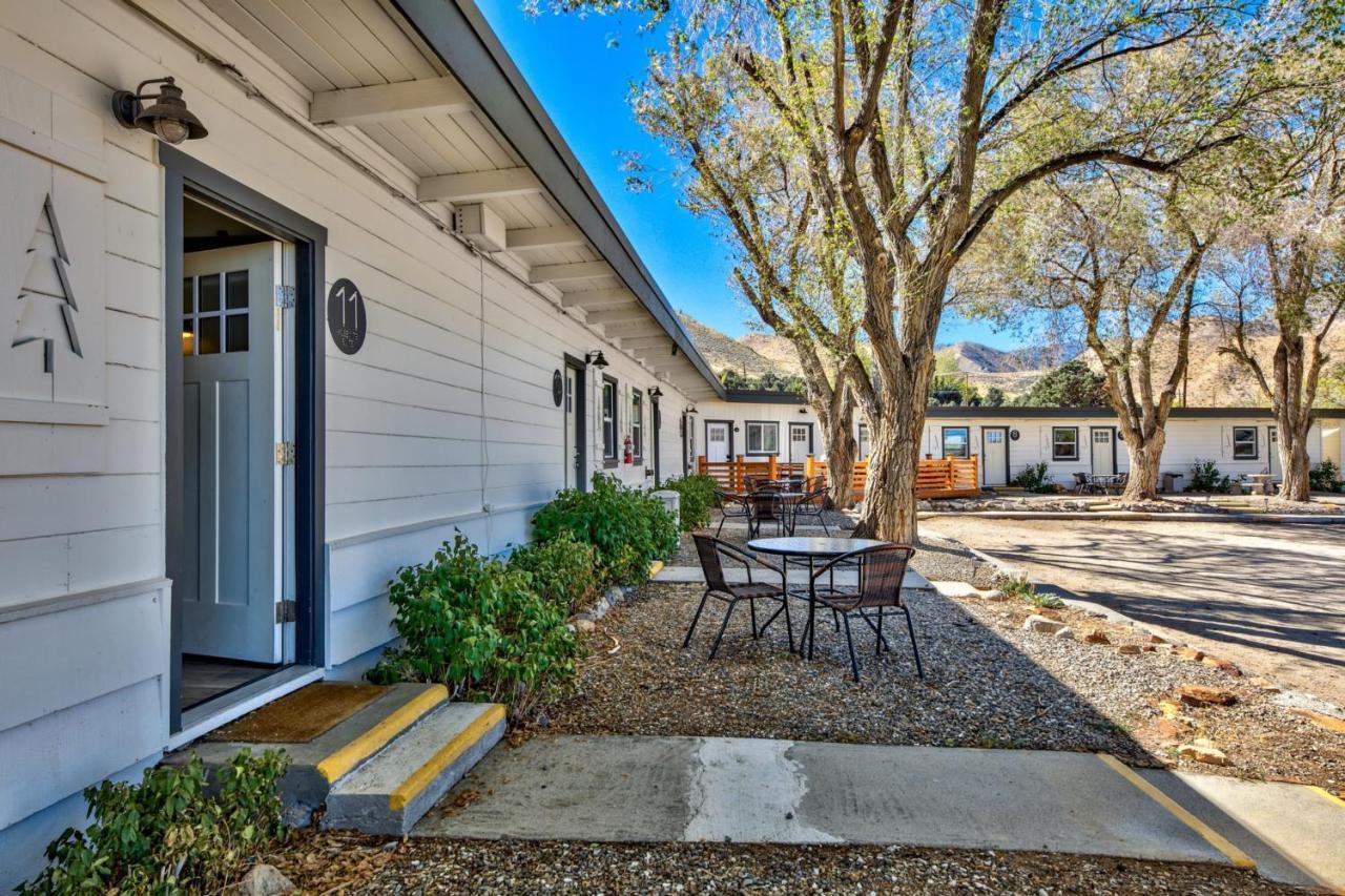 The Historic West Walker Motel Extérieur photo